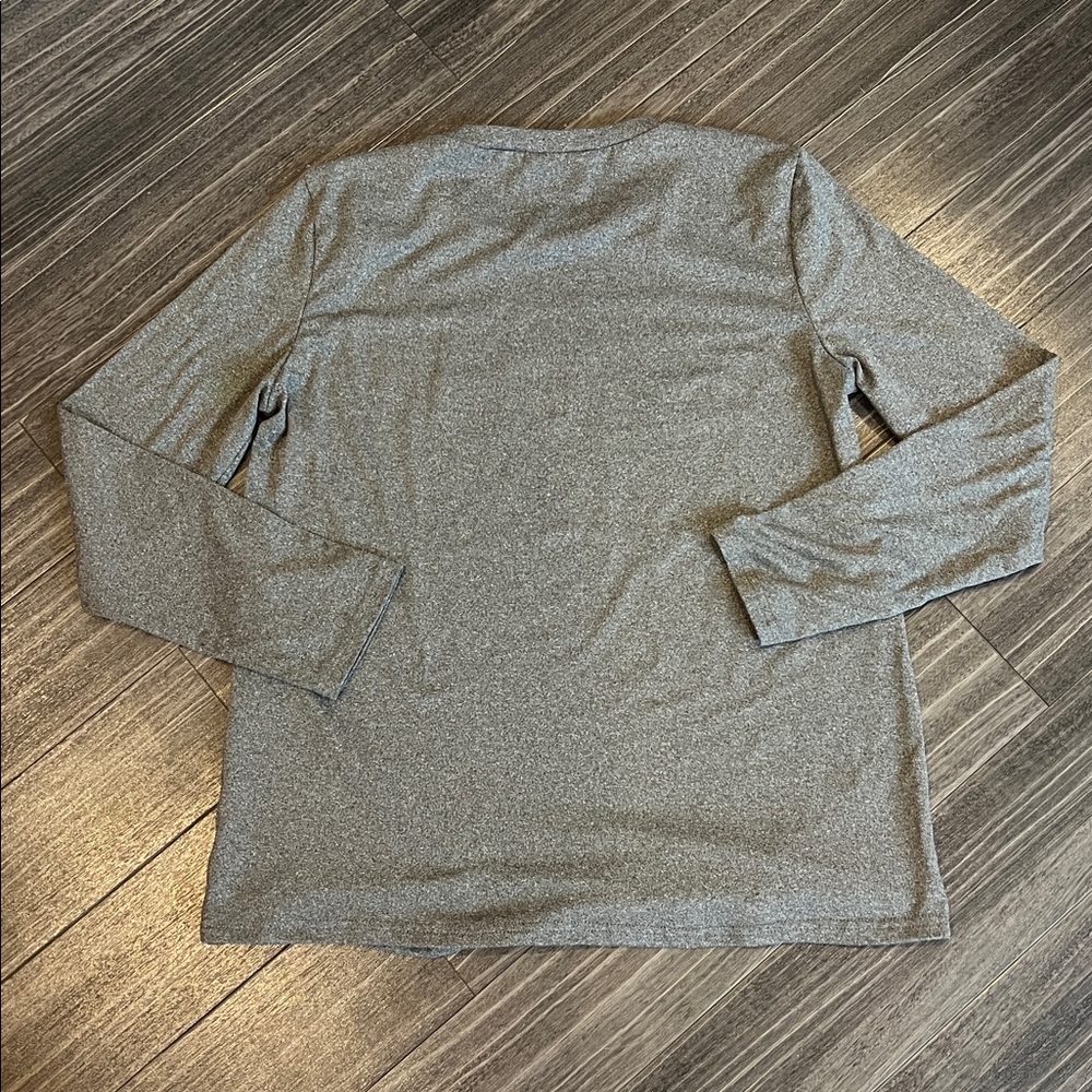 🎉Host Pick!🎉 Holidays Long Sleeve Tee - Picture 4 of 4